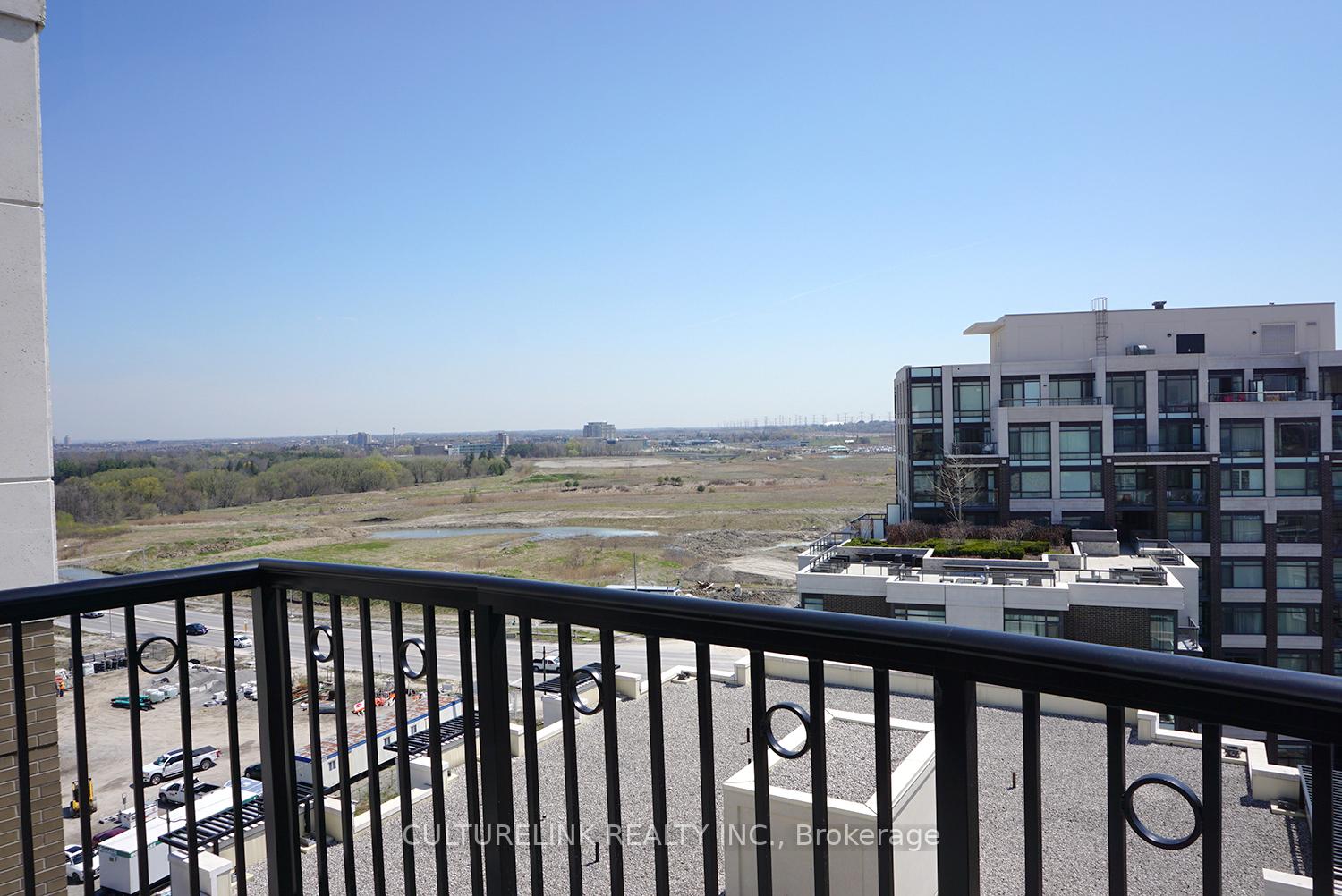 Photo 13 of Unit 1008, 111 Upper Duke Crescent, Markham, Unionville — HOMEH
