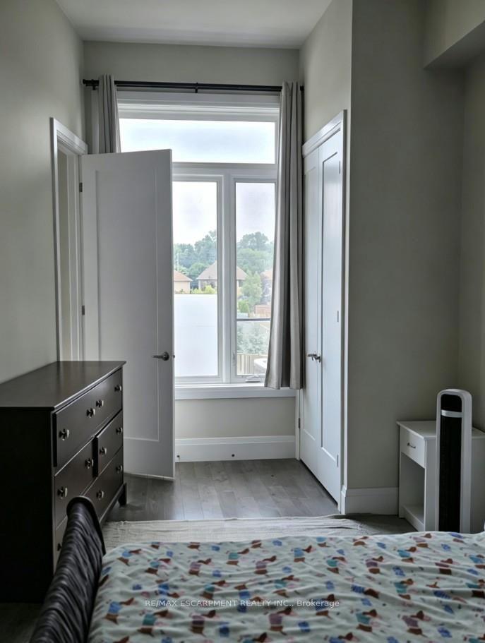 Photo 8 of Unit 222, 85 Morrell Street, Brantford, Holmedale — HOMEH