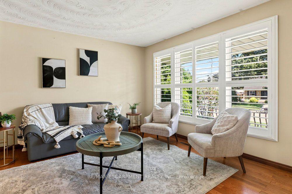 Photo 7 of 118 Pottruff Road S, Hamilton, Kentley — HOMEH