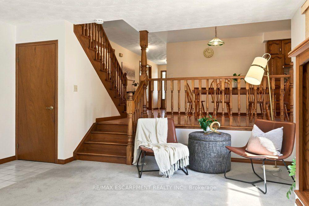 Photo 25 of 118 Pottruff Road S, Hamilton, Kentley — HOMEH