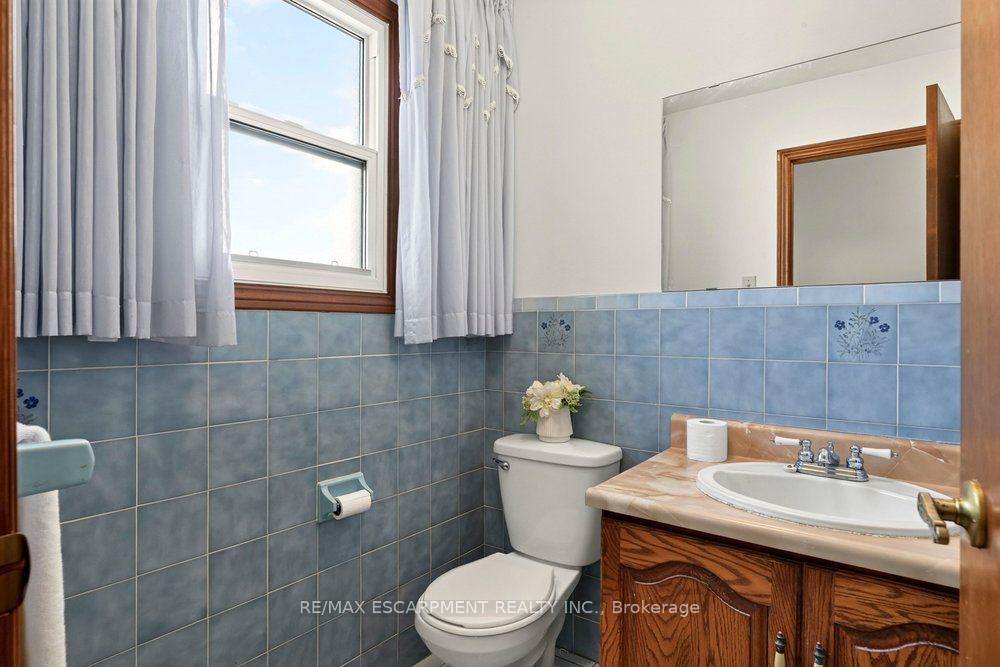 Photo 33 of 118 Pottruff Road S, Hamilton, Kentley — HOMEH