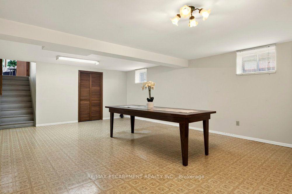 Photo 39 of 118 Pottruff Road S, Hamilton, Kentley — HOMEH