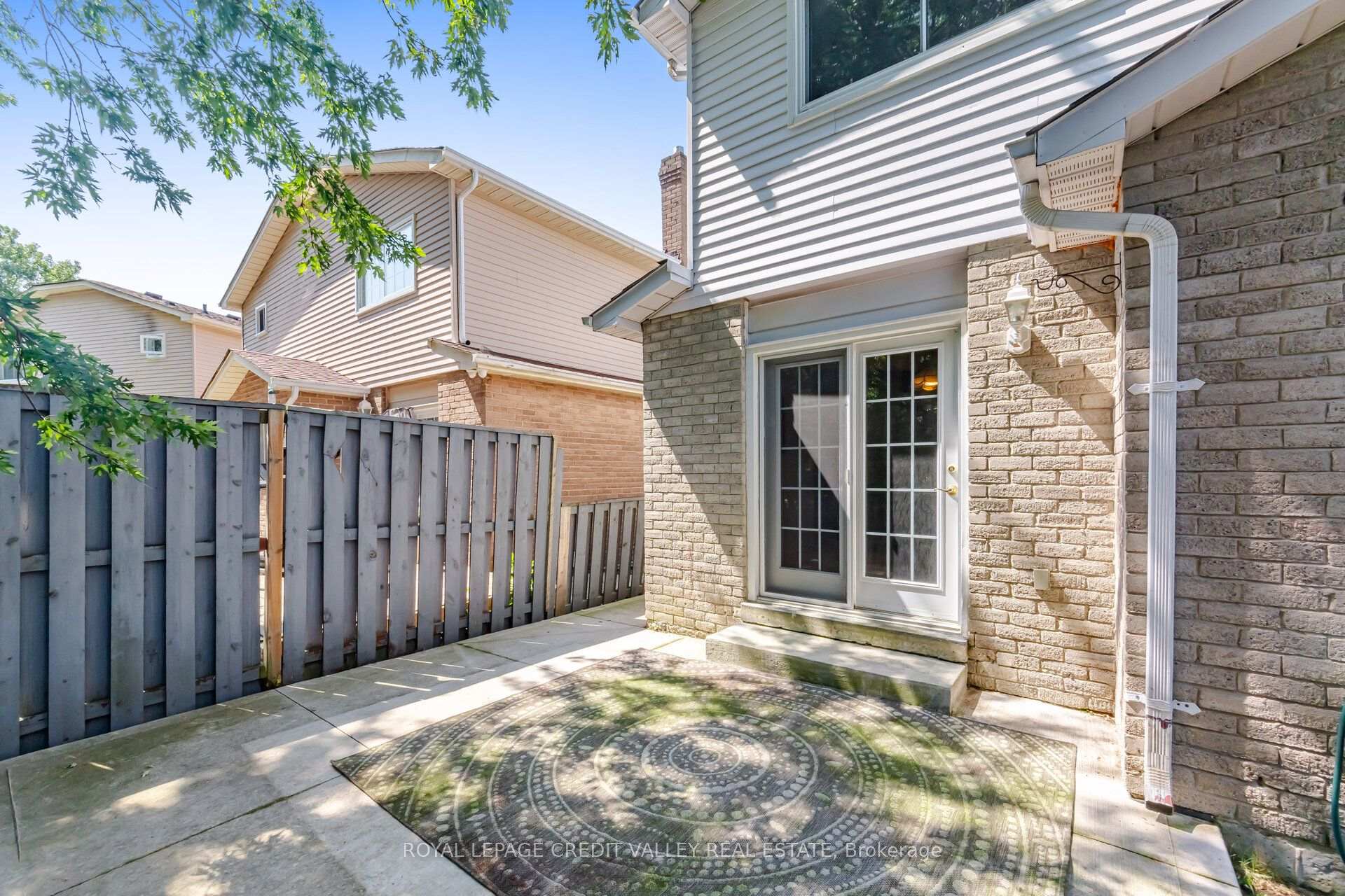 Photo 32 of 49 Sutter Avenue, Brampton, Brampton West — HOMEH