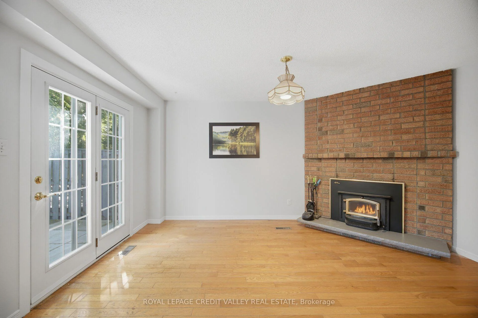 Photo 15 of 49 Sutter Avenue, Brampton, Brampton West — HOMEH