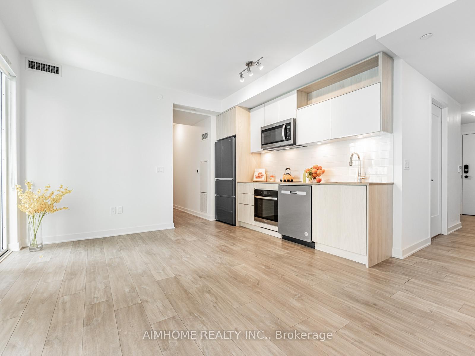 Photo 6 of Unit 2116, 70 Princess Street, Toronto, Waterfront Communities — HOMEH