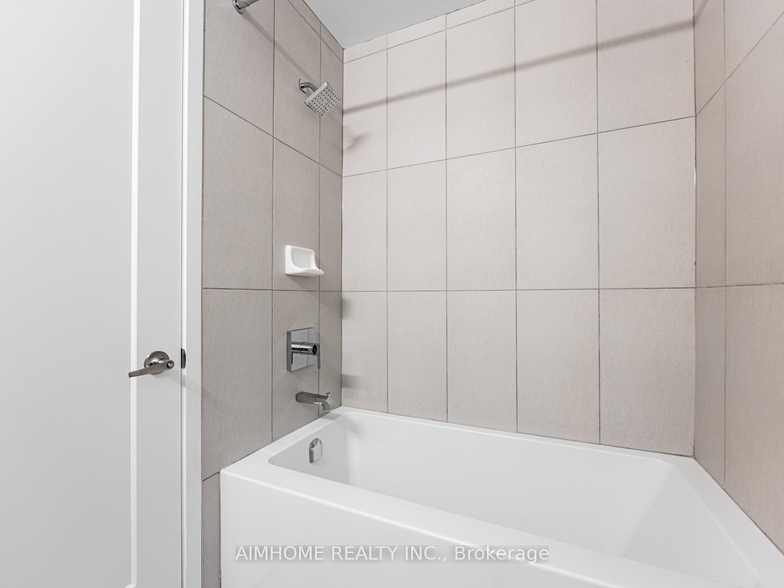 Photo 15 of Unit 2116, 70 Princess Street, Toronto, Waterfront Communities — HOMEH