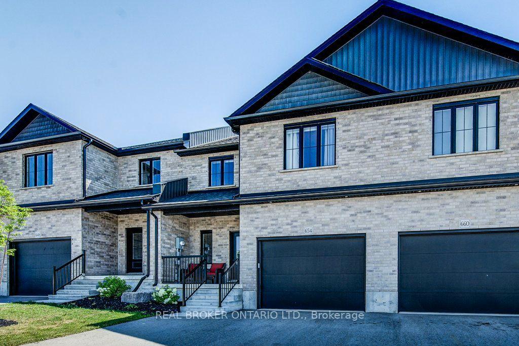 Photo 3 of 654 Wray Avenue S, North Perth, Listowel — HOMEH