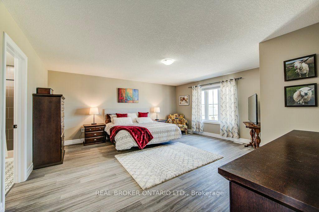 Photo 25 of 654 Wray Avenue S, North Perth, Listowel — HOMEH