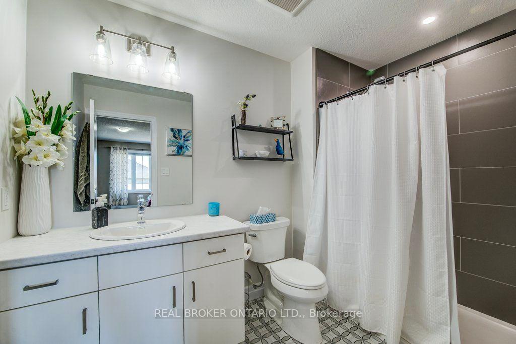 Photo 29 of 654 Wray Avenue S, North Perth, Listowel — HOMEH