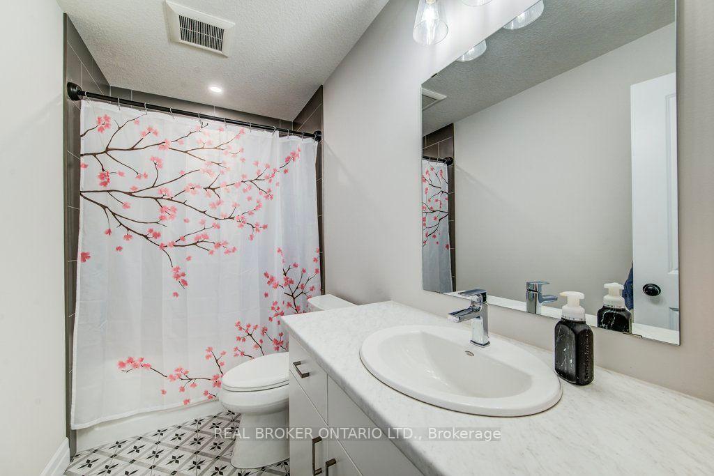 Photo 34 of 654 Wray Avenue S, North Perth, Listowel — HOMEH