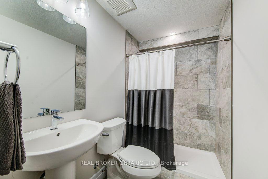 Photo 40 of 654 Wray Avenue S, North Perth, Listowel — HOMEH