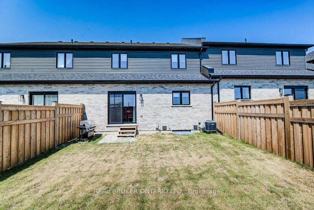 Photo 43 of 654 Wray Avenue S, North Perth, Listowel — HOMEH