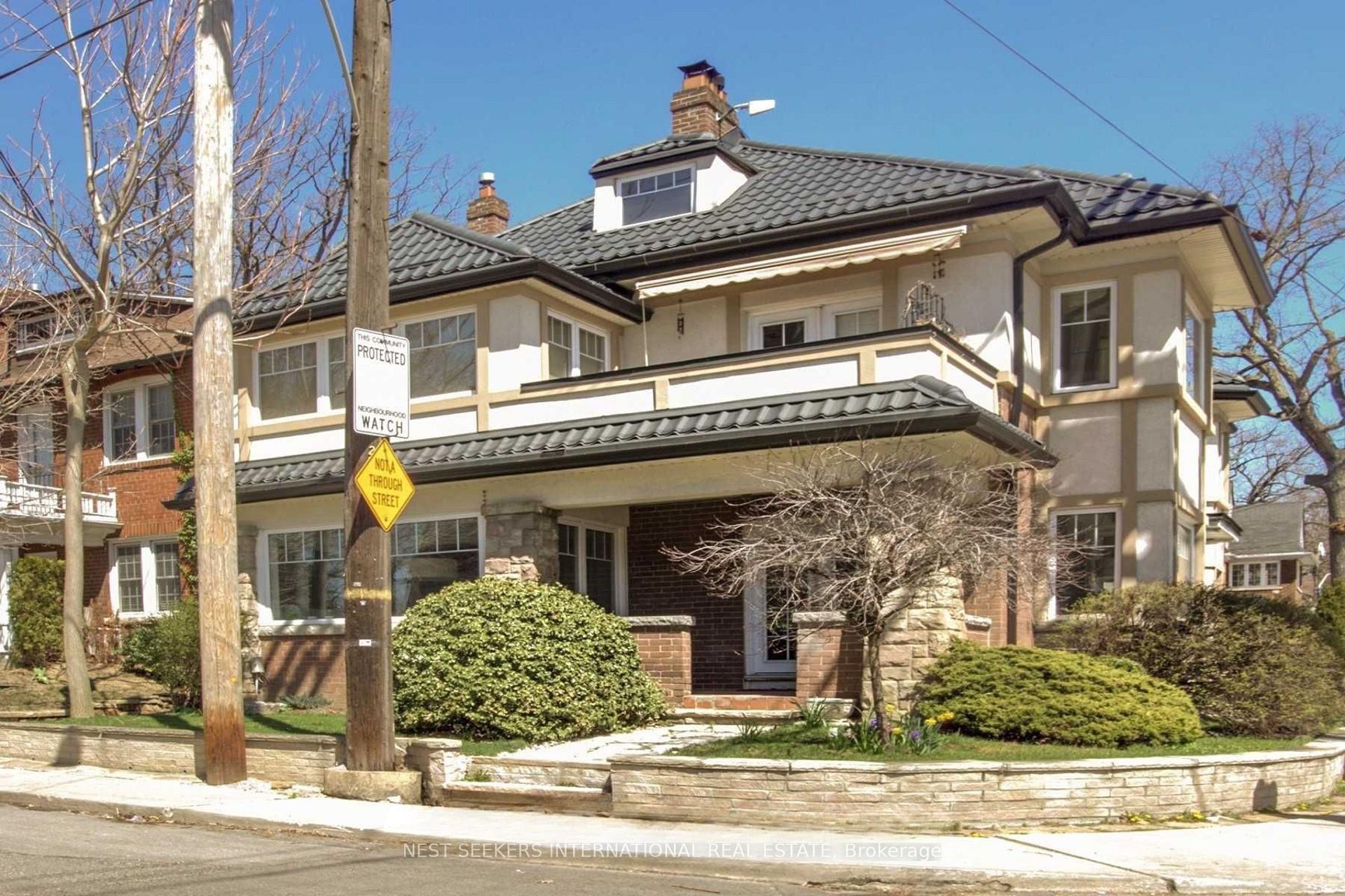 Photo 4 of Unit 2, 250 St Clair Avenue E, Toronto, Rosedale-Moore Park — HOMEH