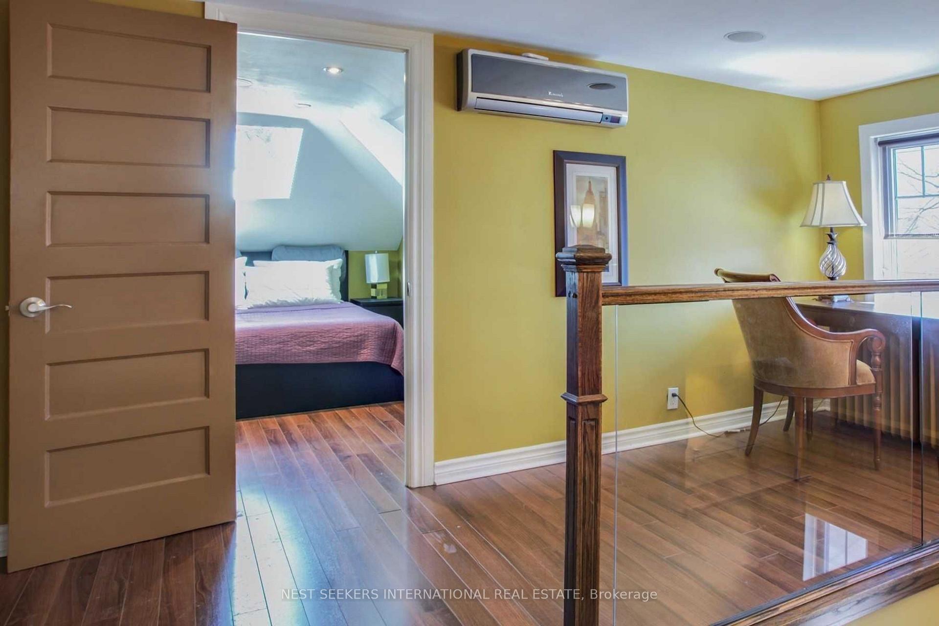 Photo 11 of Unit 2, 250 St Clair Avenue E, Toronto, Rosedale-Moore Park — HOMEH