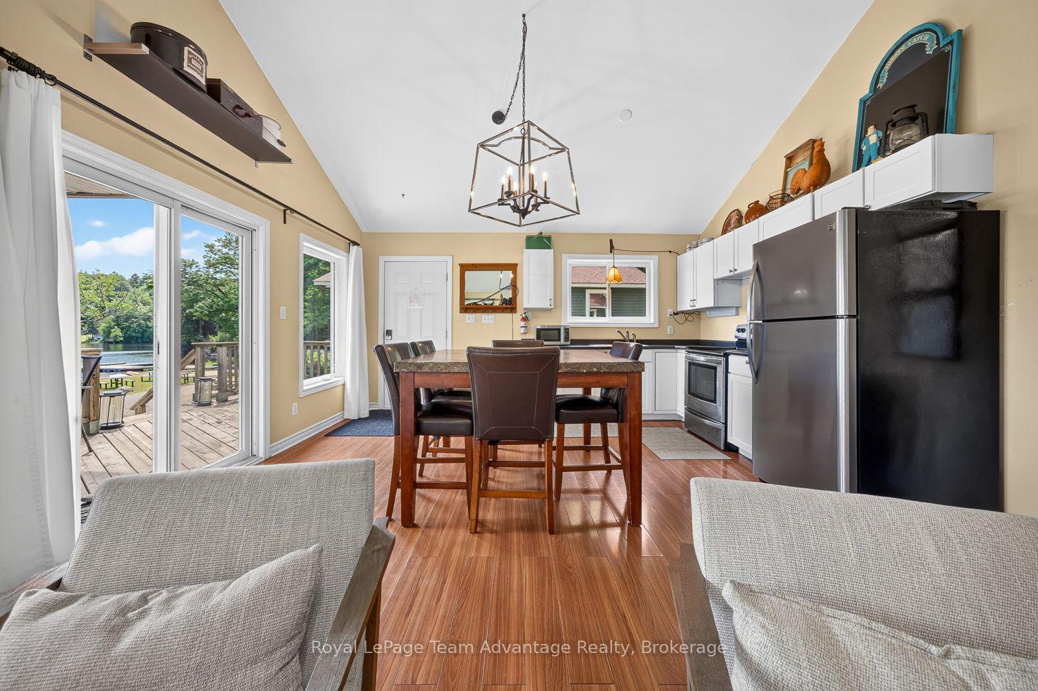 Photo 25 of Unit 9, 7 Silver Point Road, Seguin — HOMEH