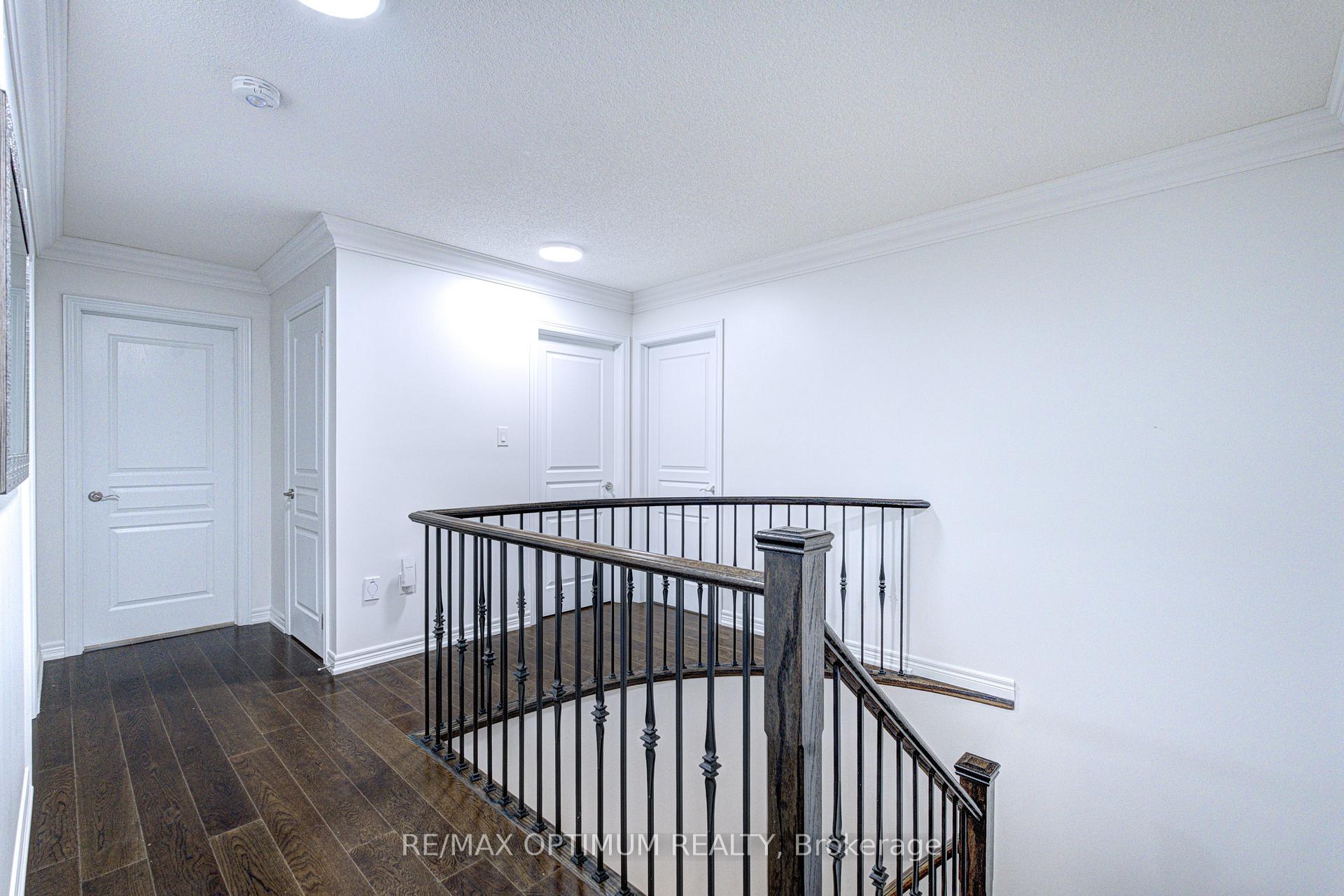 Photo 21 of 46 Sliprock Crescent, Brampton, Credit Valley — HOMEH