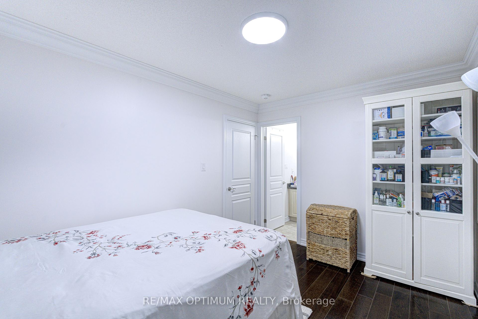 Photo 32 of 46 Sliprock Crescent, Brampton, Credit Valley — HOMEH