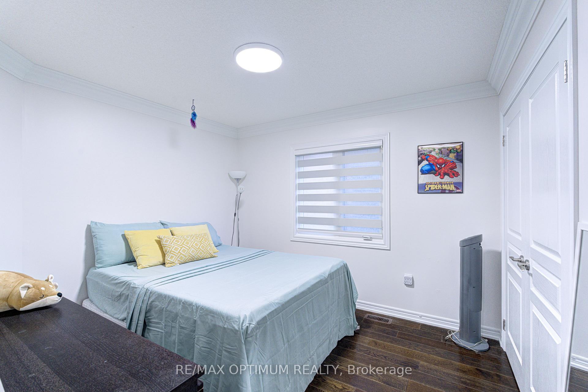 Photo 34 of 46 Sliprock Crescent, Brampton, Credit Valley — HOMEH