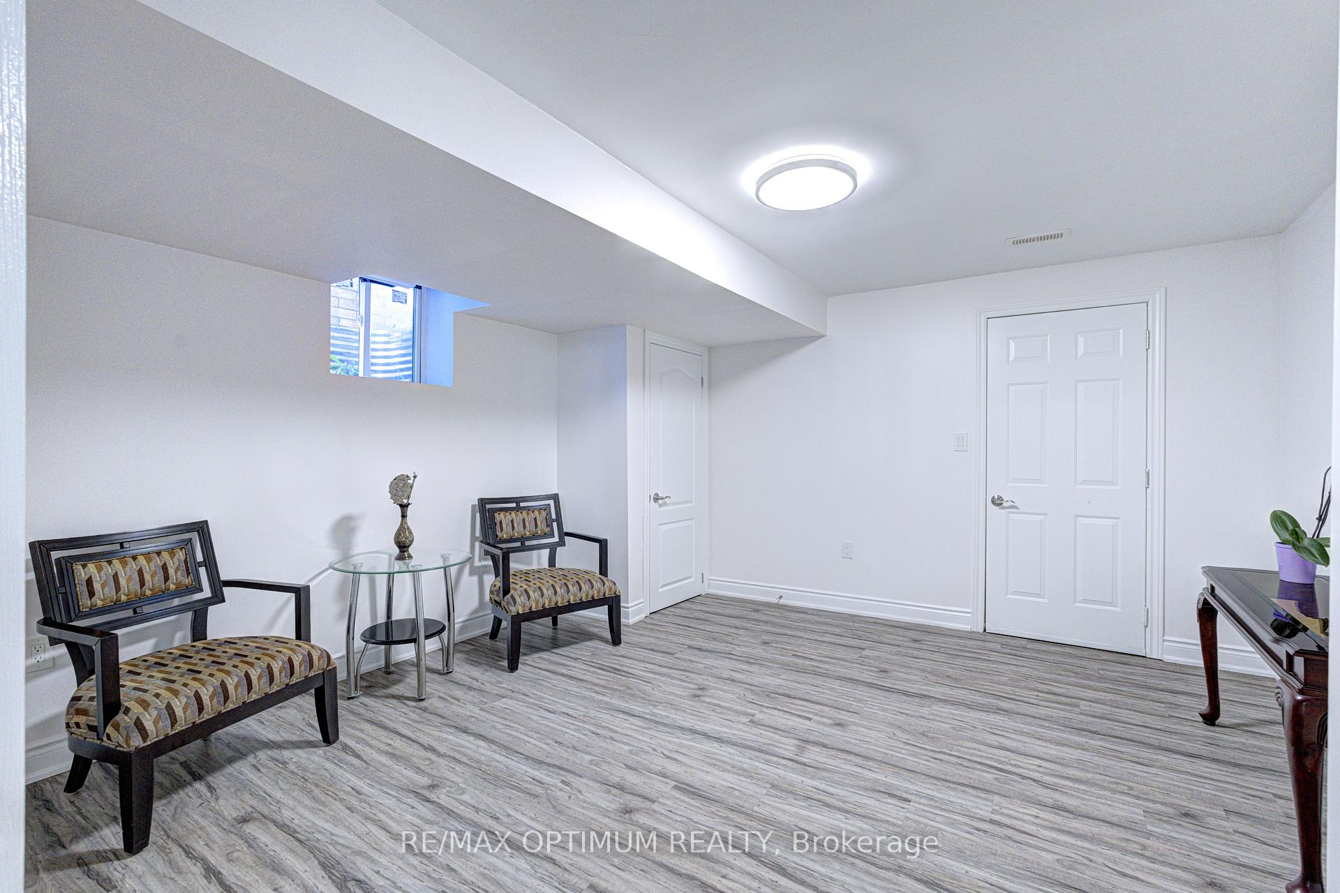 Photo 42 of 46 Sliprock Crescent, Brampton, Credit Valley — HOMEH