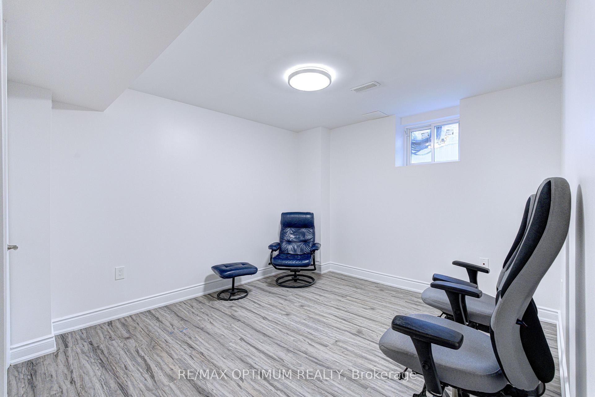 Photo 45 of 46 Sliprock Crescent, Brampton, Credit Valley — HOMEH