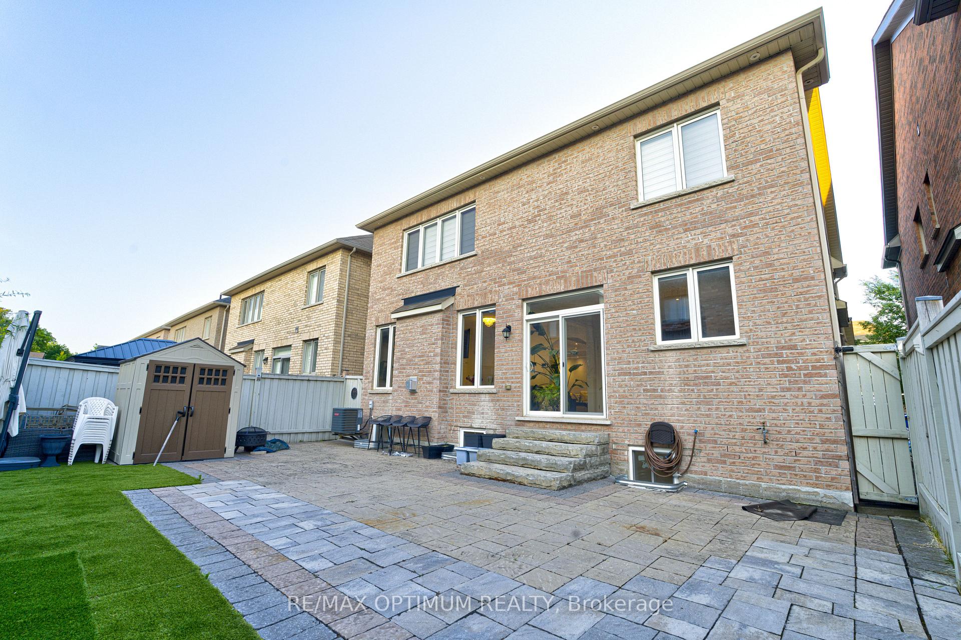 Photo 49 of 46 Sliprock Crescent, Brampton, Credit Valley — HOMEH