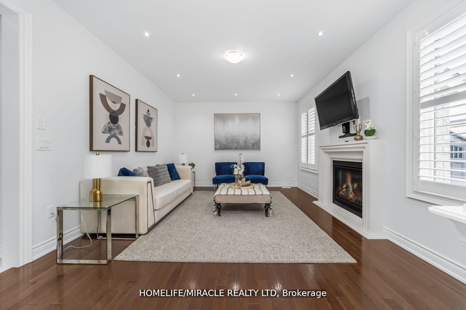 Photo 12 of 10 Kenora Street, Brampton, Credit Valley — HOMEH