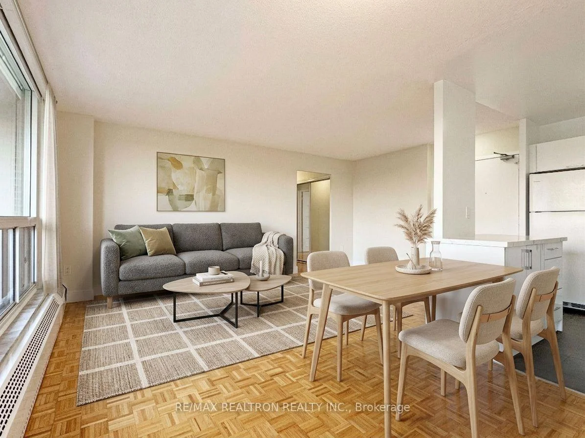 Photo 3 of Unit 510, 666 Spadina Avenue, Toronto, University — HOMEH