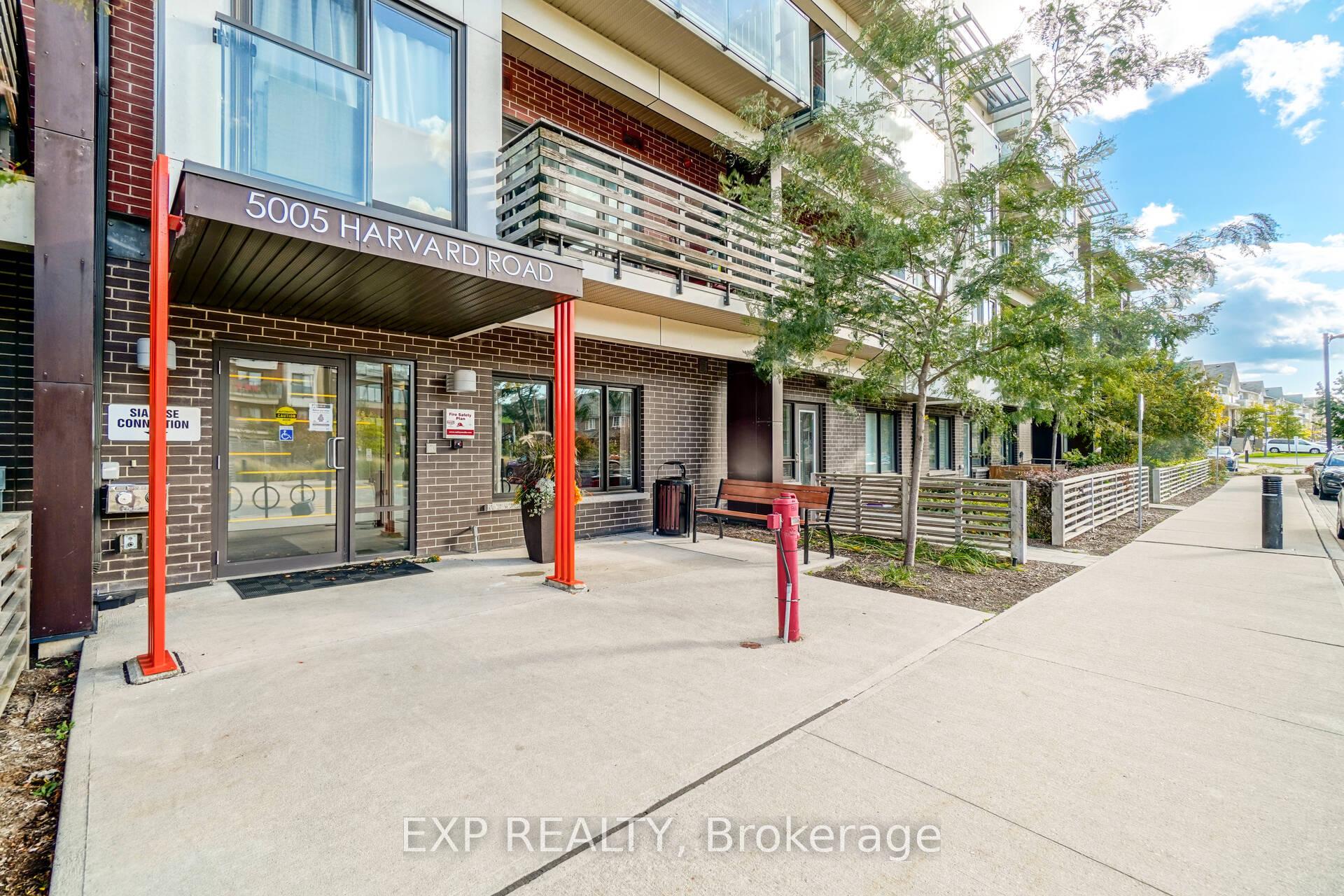Photo 3 of Unit 207, 5005 Harvard Road, Mississauga, Churchill Meadows — HOMEH