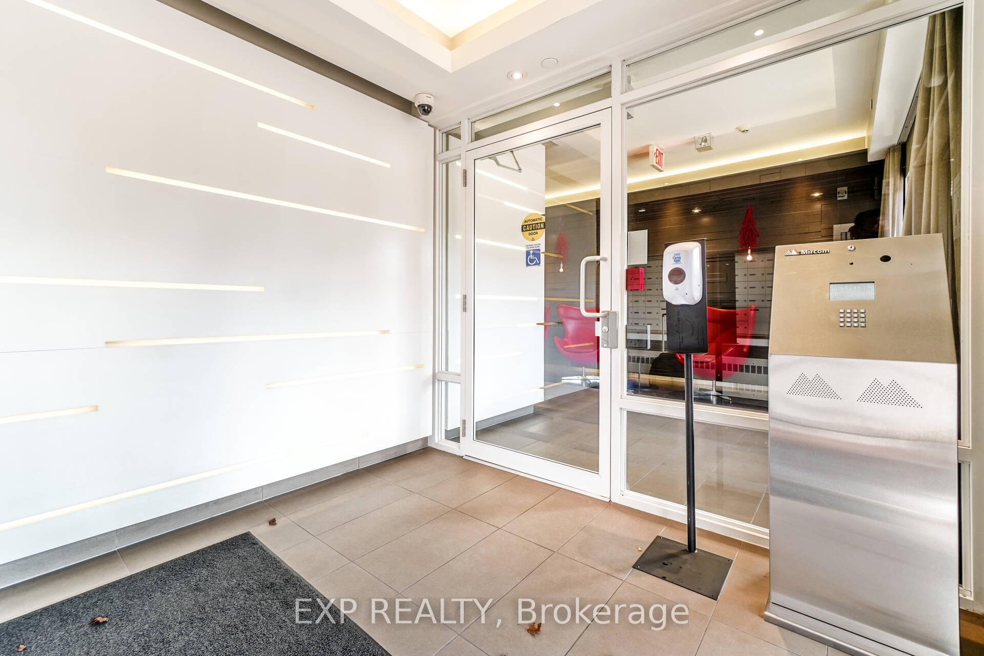 Photo 4 of Unit 207, 5005 Harvard Road, Mississauga, Churchill Meadows — HOMEH