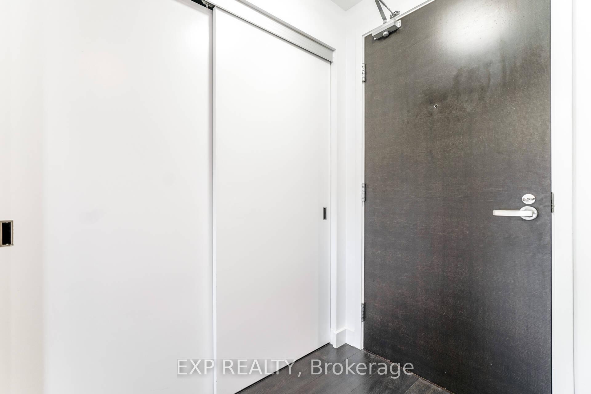 Photo 7 of Unit 207, 5005 Harvard Road, Mississauga, Churchill Meadows — HOMEH