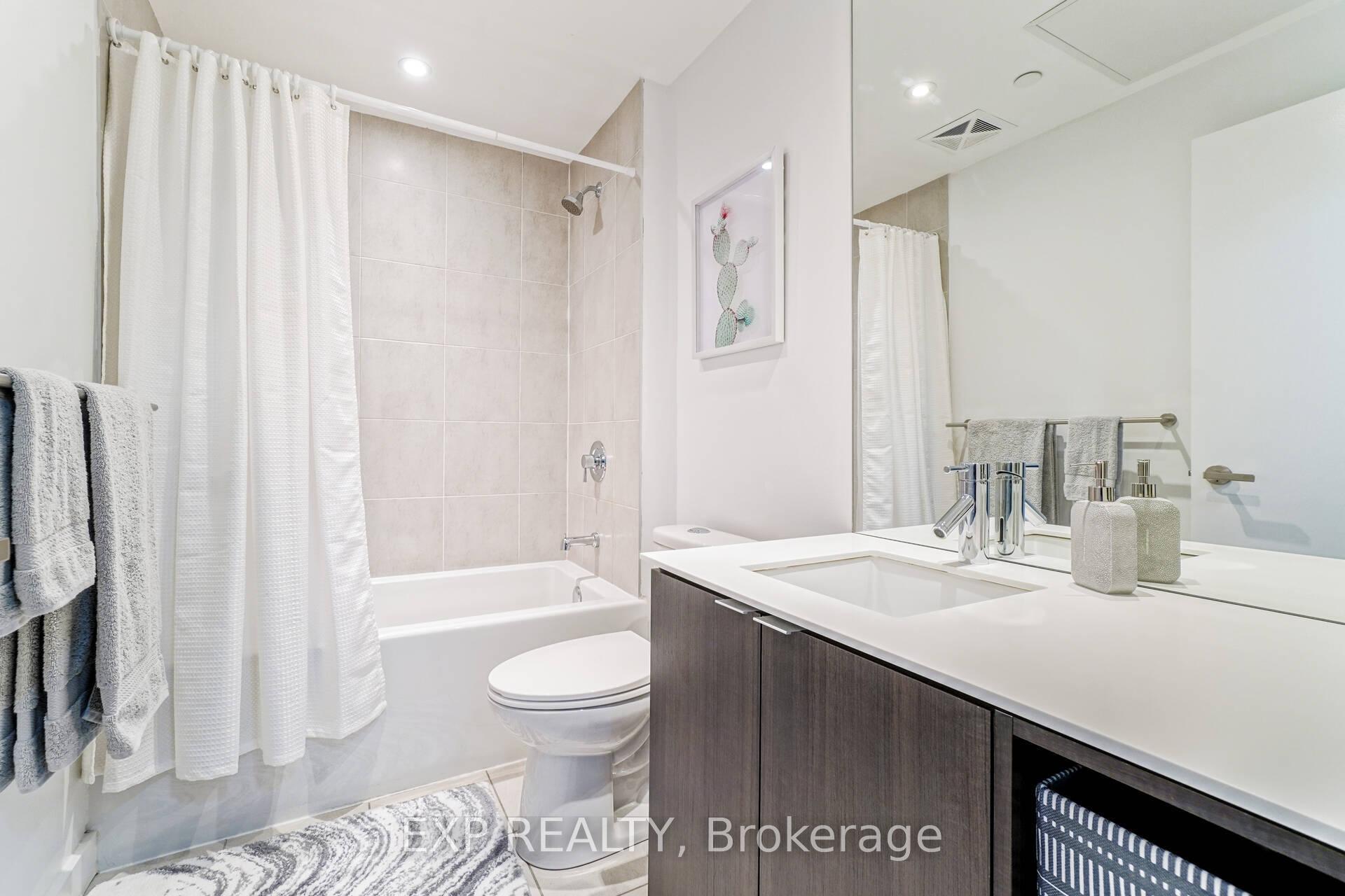Photo 23 of Unit 207, 5005 Harvard Road, Mississauga, Churchill Meadows — HOMEH