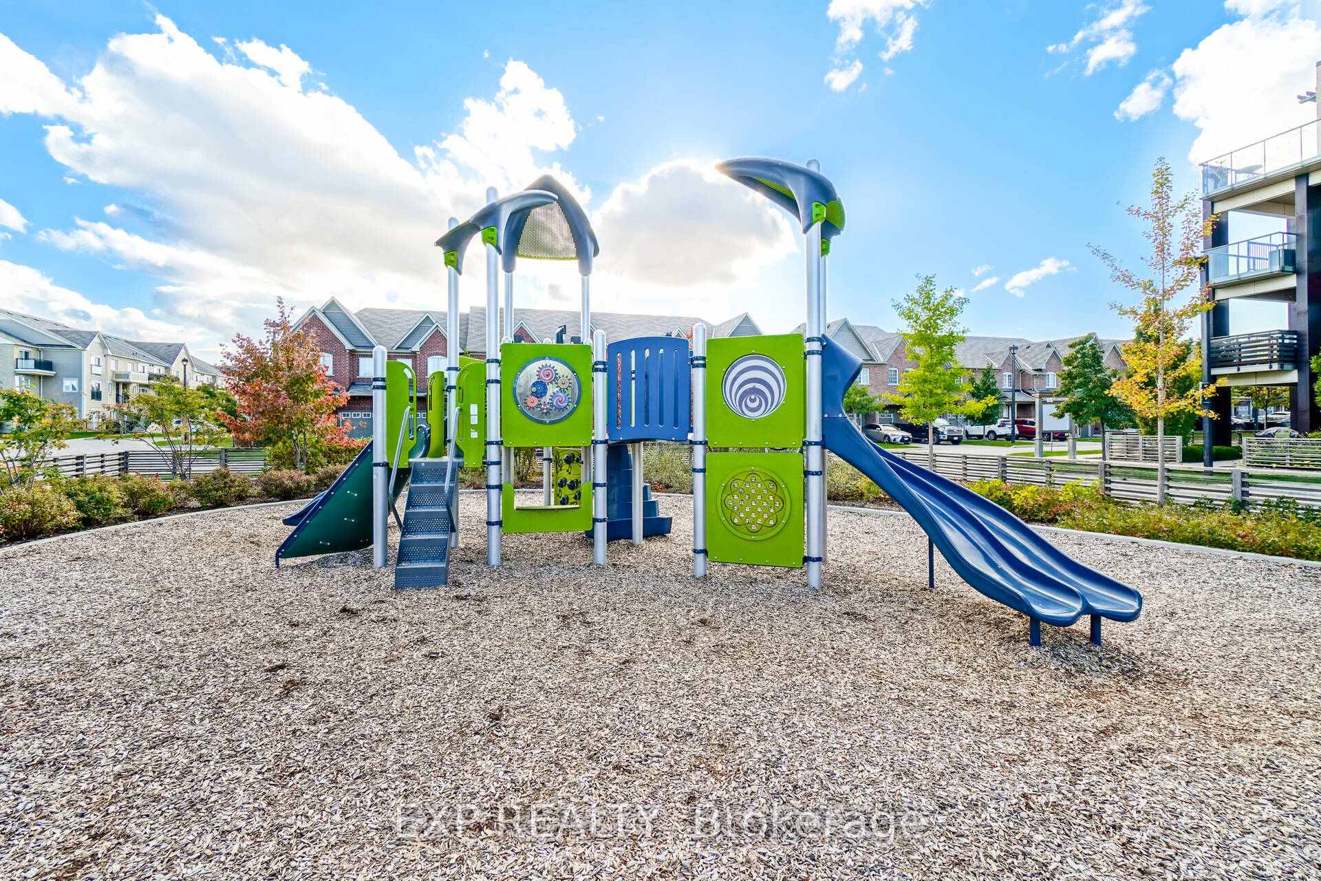 Photo 33 of Unit 207, 5005 Harvard Road, Mississauga, Churchill Meadows — HOMEH