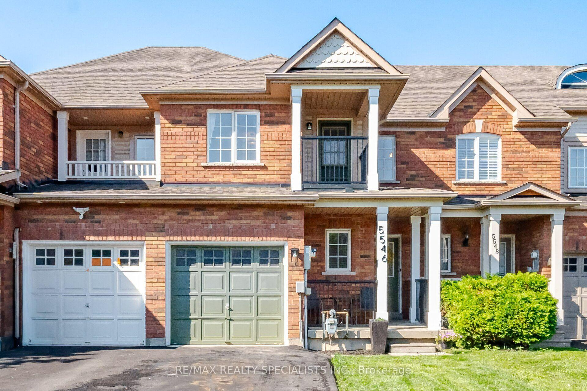 Front of 5546 Linwell Place