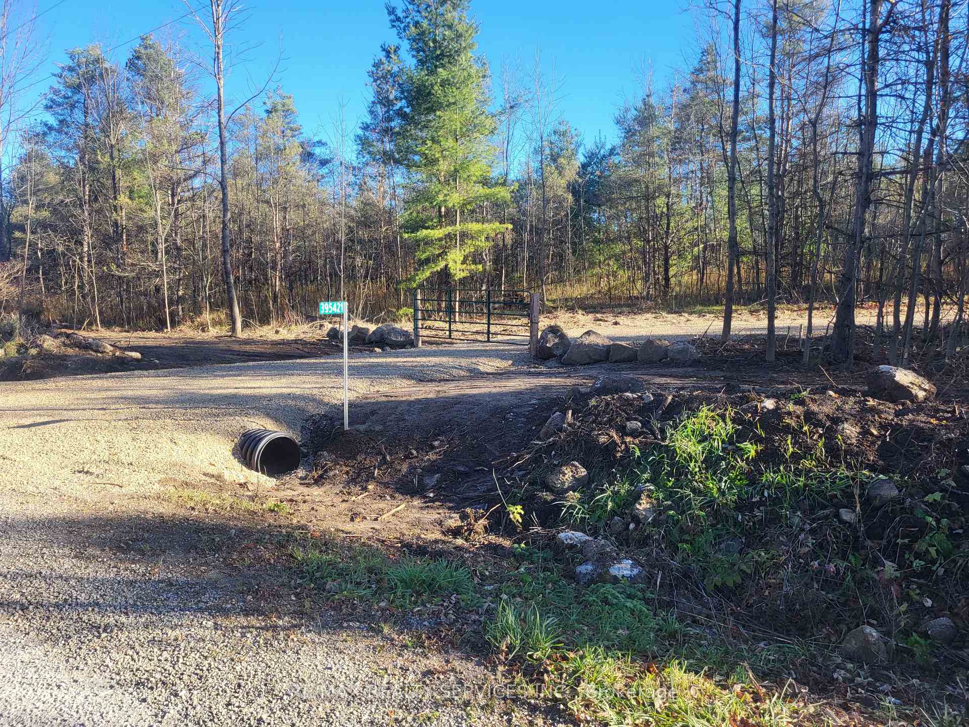 Photo of 395421 Concession 2 Road