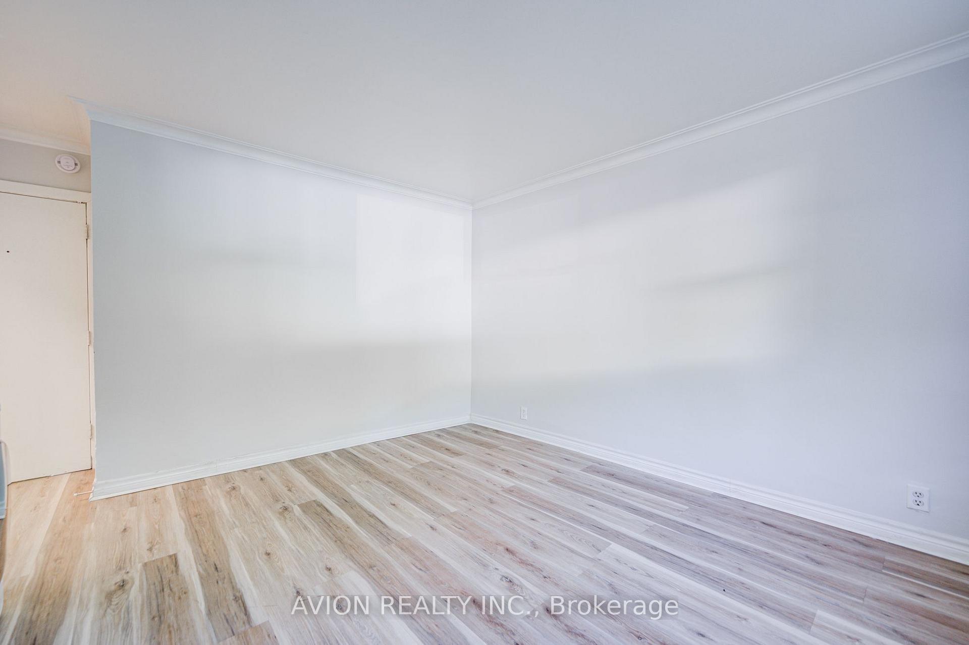 Photo 10 of Unit Unit 2, 882 Broadview Avenue, Toronto, Playter Estates-Danforth — HOMEH