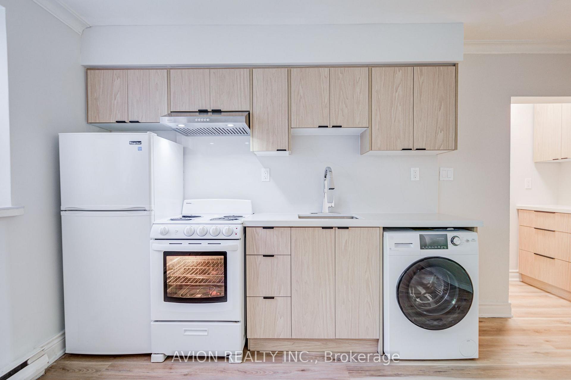 Photo 12 of Unit Unit 2, 882 Broadview Avenue, Toronto, Playter Estates-Danforth — HOMEH