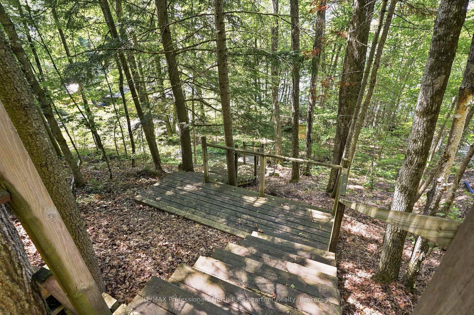 Photo 29 of 2183 Trapper's Trail, Dysart et al, Dudley — HOMEH