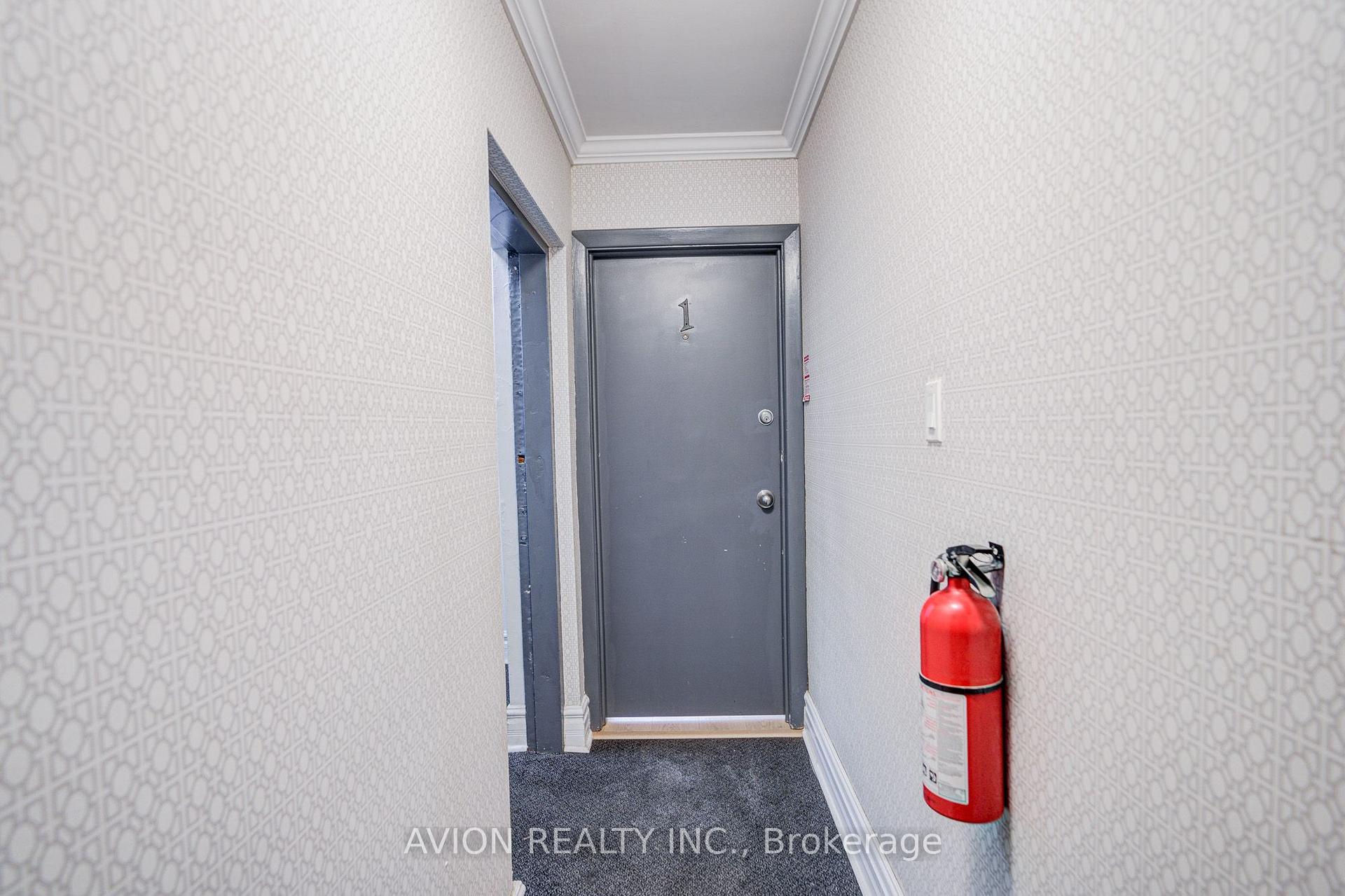 Photo 4 of Unit Unit 1, 882 Broadview Avenue, Toronto, Playter Estates-Danforth — HOMEH