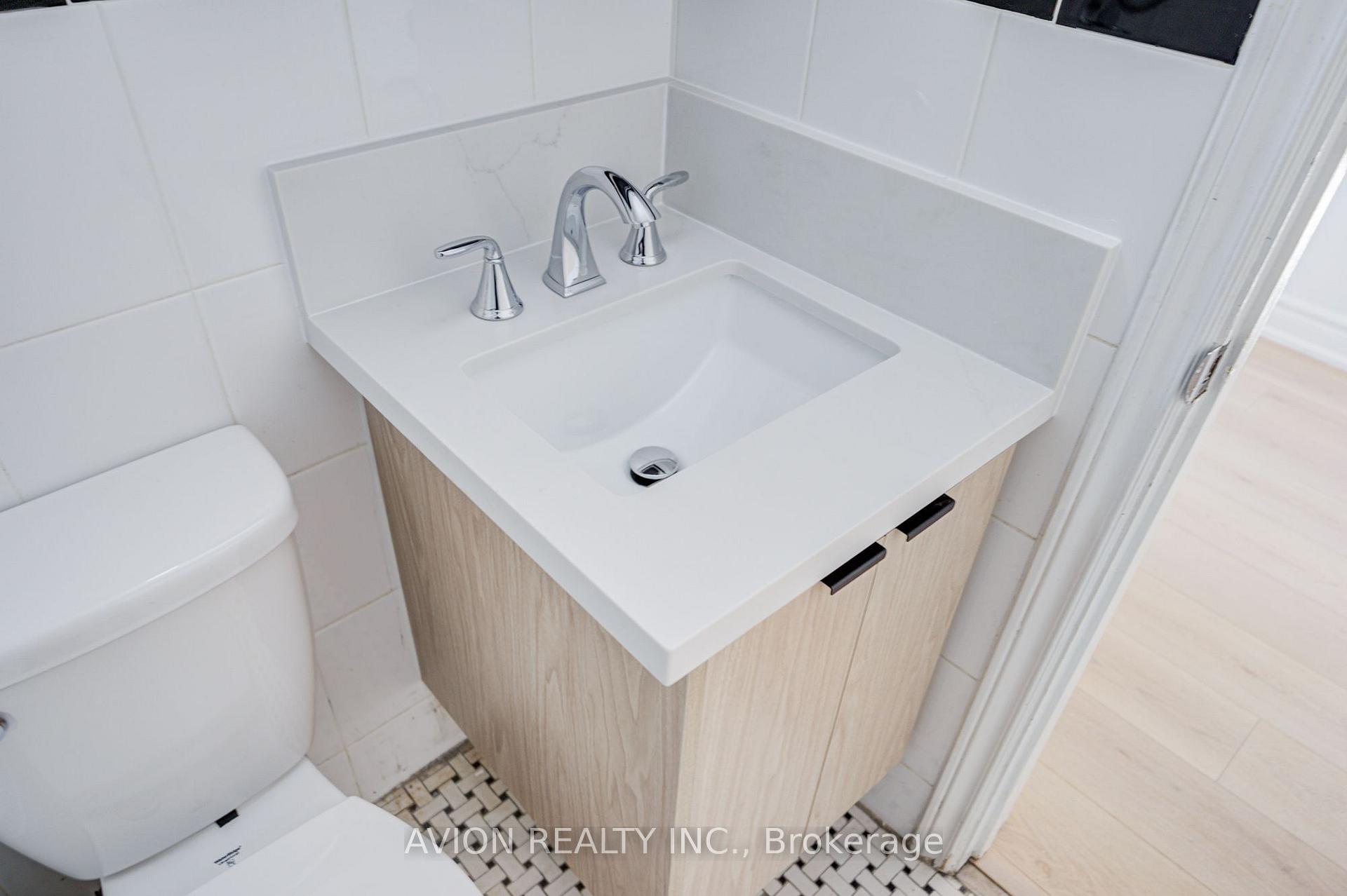 Photo 23 of Unit Unit 1, 882 Broadview Avenue, Toronto, Playter Estates-Danforth — HOMEH