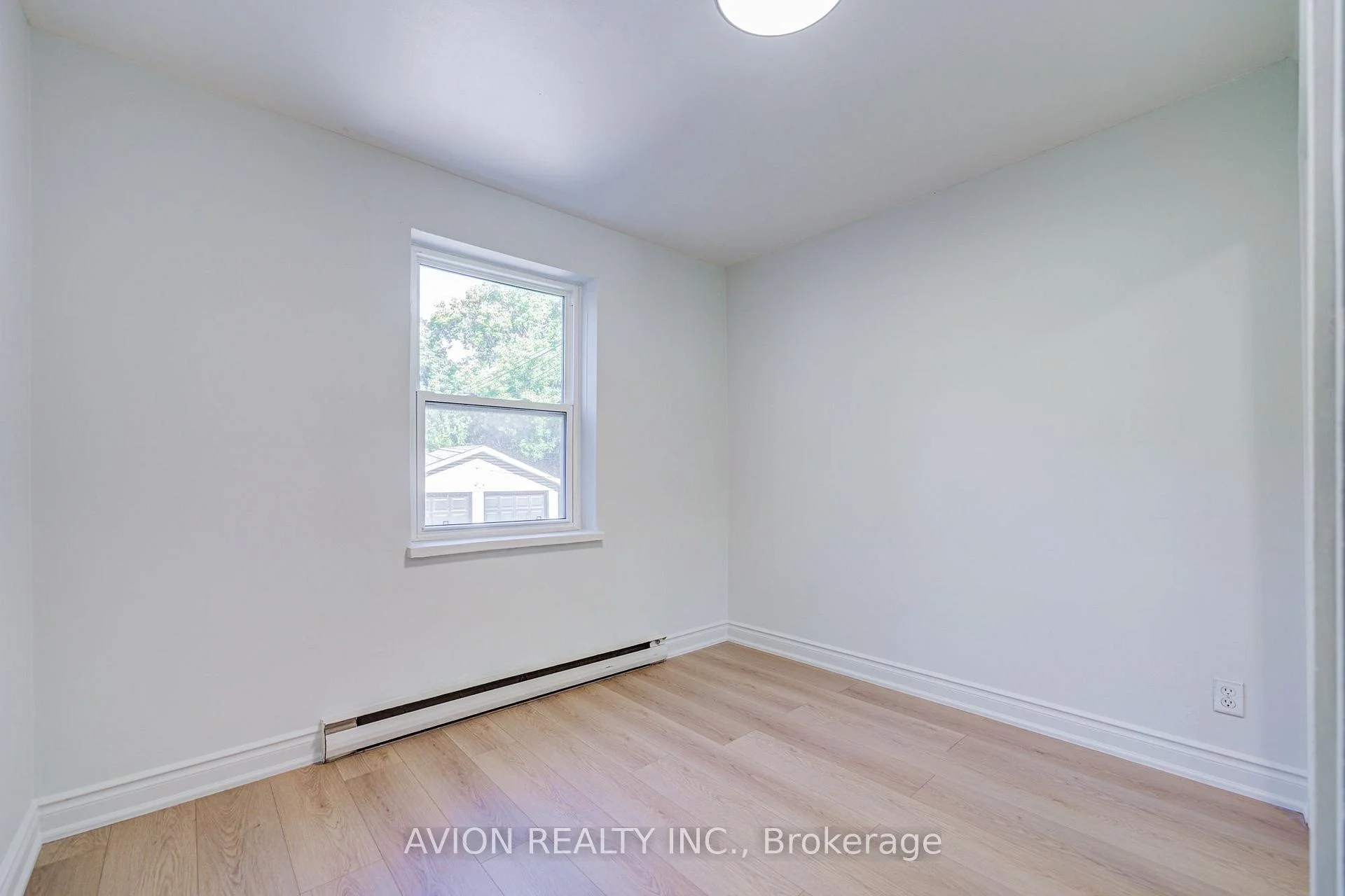 Photo 52 of Unit Unit 1, 882 Broadview Avenue, Toronto, Playter Estates-Danforth — HOMEH
