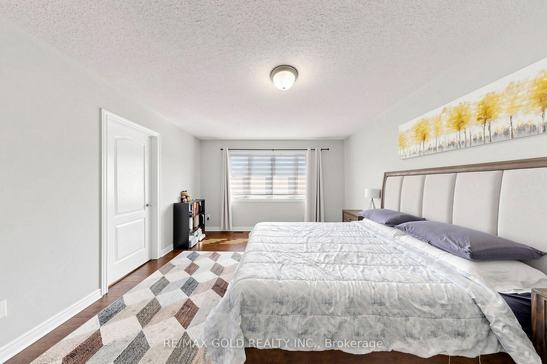Photo 21 of 13 Fringetree Road, Brampton, Sandringham-Wellington North — HOMEH