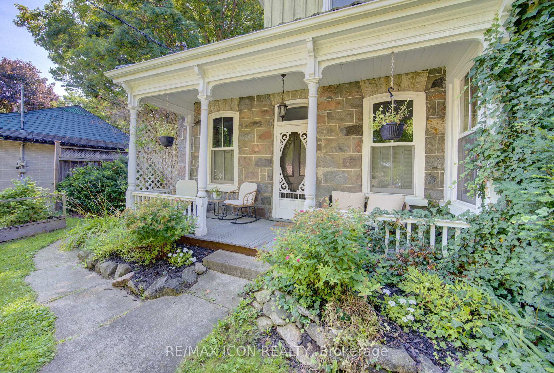 Photo 3 of 63 Birch Street, Cambridge, Christopher-Champlain — HOMEH