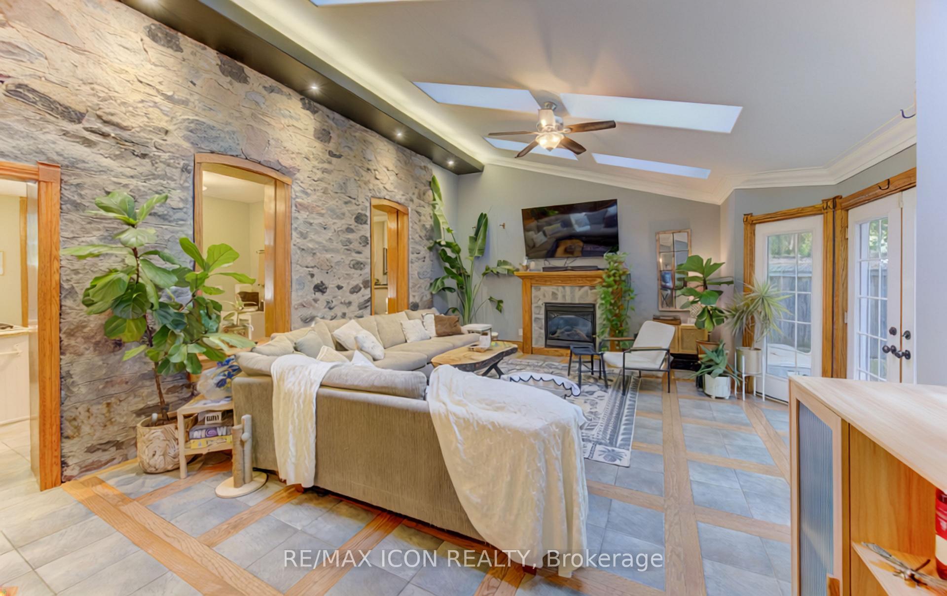 Photo 30 of 63 Birch Street, Cambridge, Christopher-Champlain — HOMEH