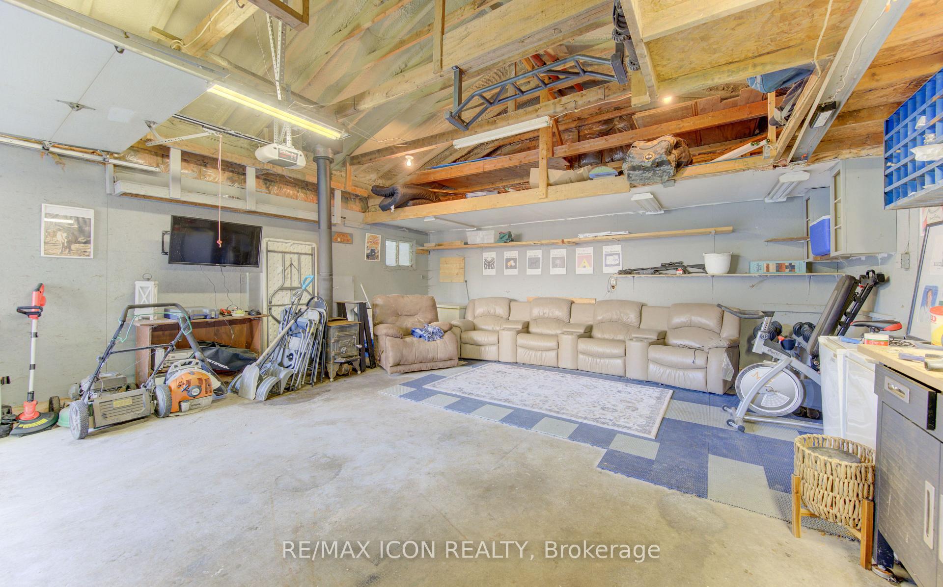Photo 44 of 63 Birch Street, Cambridge, Christopher-Champlain — HOMEH