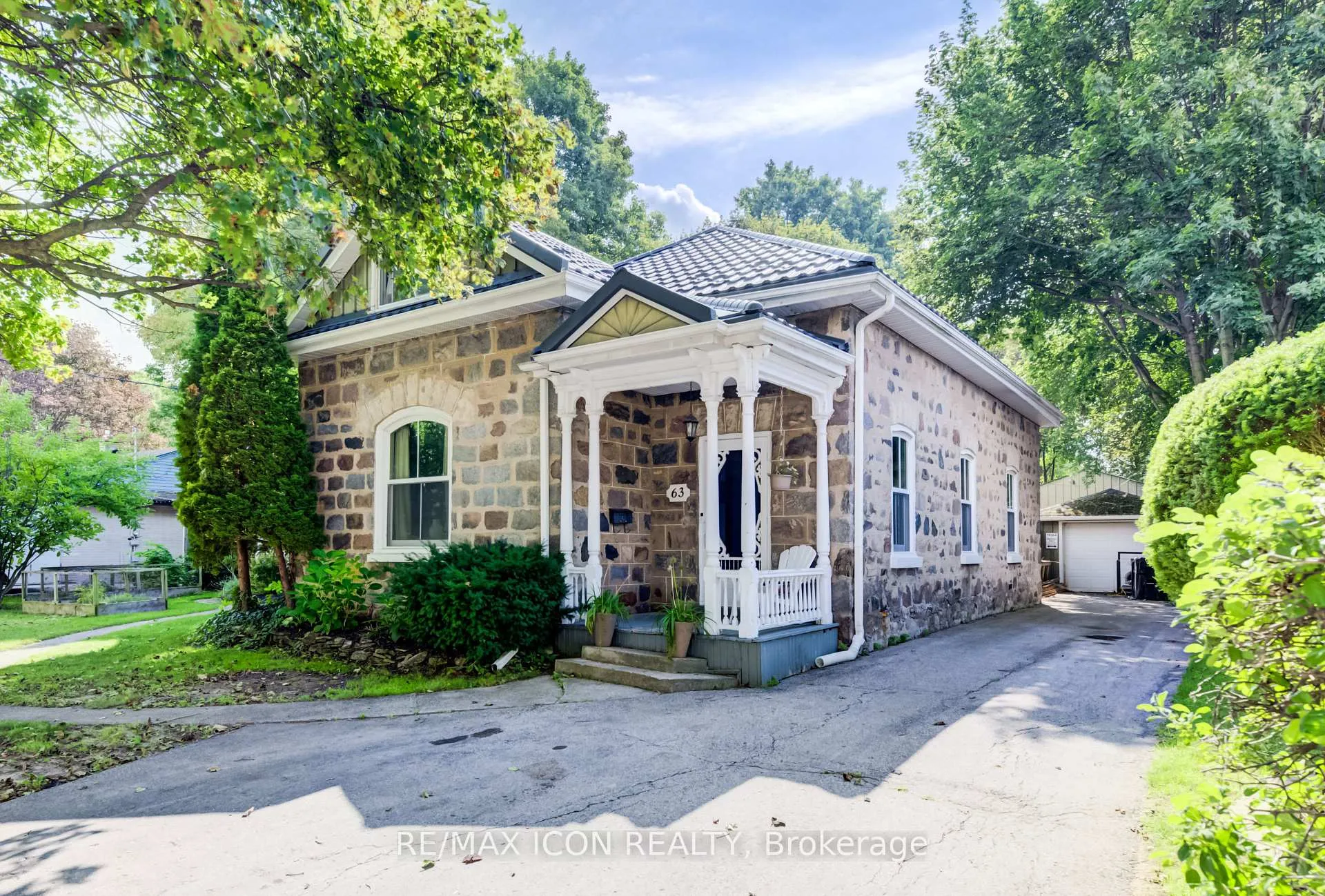 Photo 4 of 63 Birch Street, Cambridge, Christopher-Champlain — HOMEH