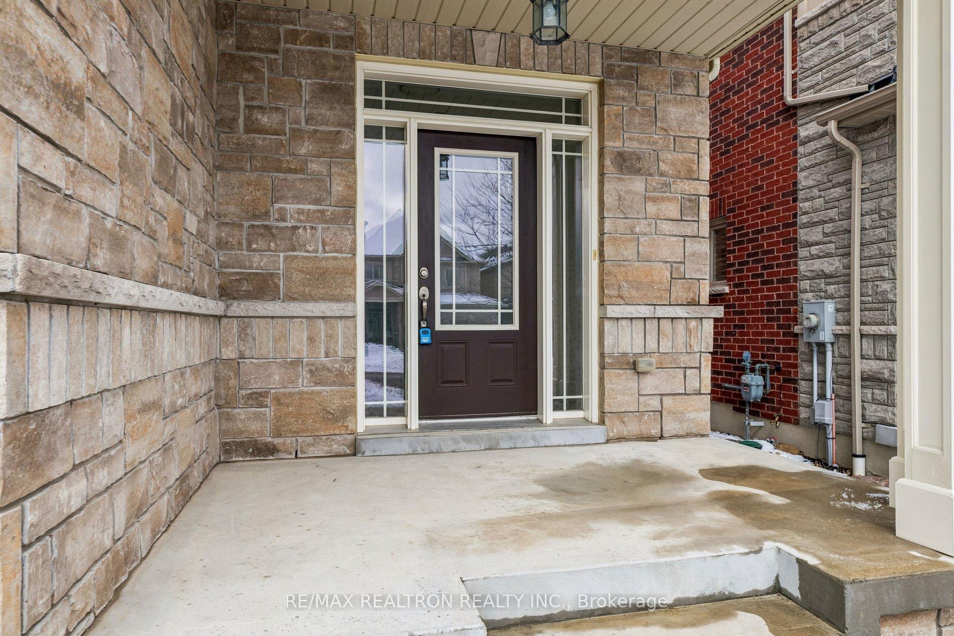 Photo 3 of 12 Promenade Drive, Whitby, Taunton North — HOMEH