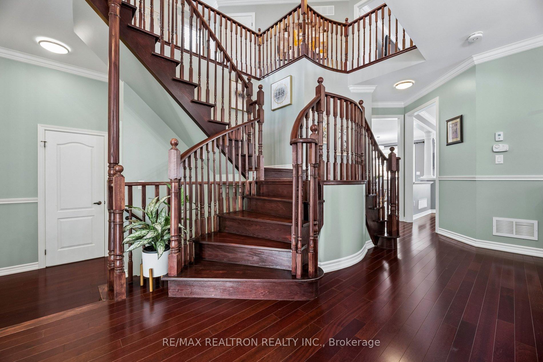 Photo 16 of 12 Promenade Drive, Whitby, Taunton North — HOMEH