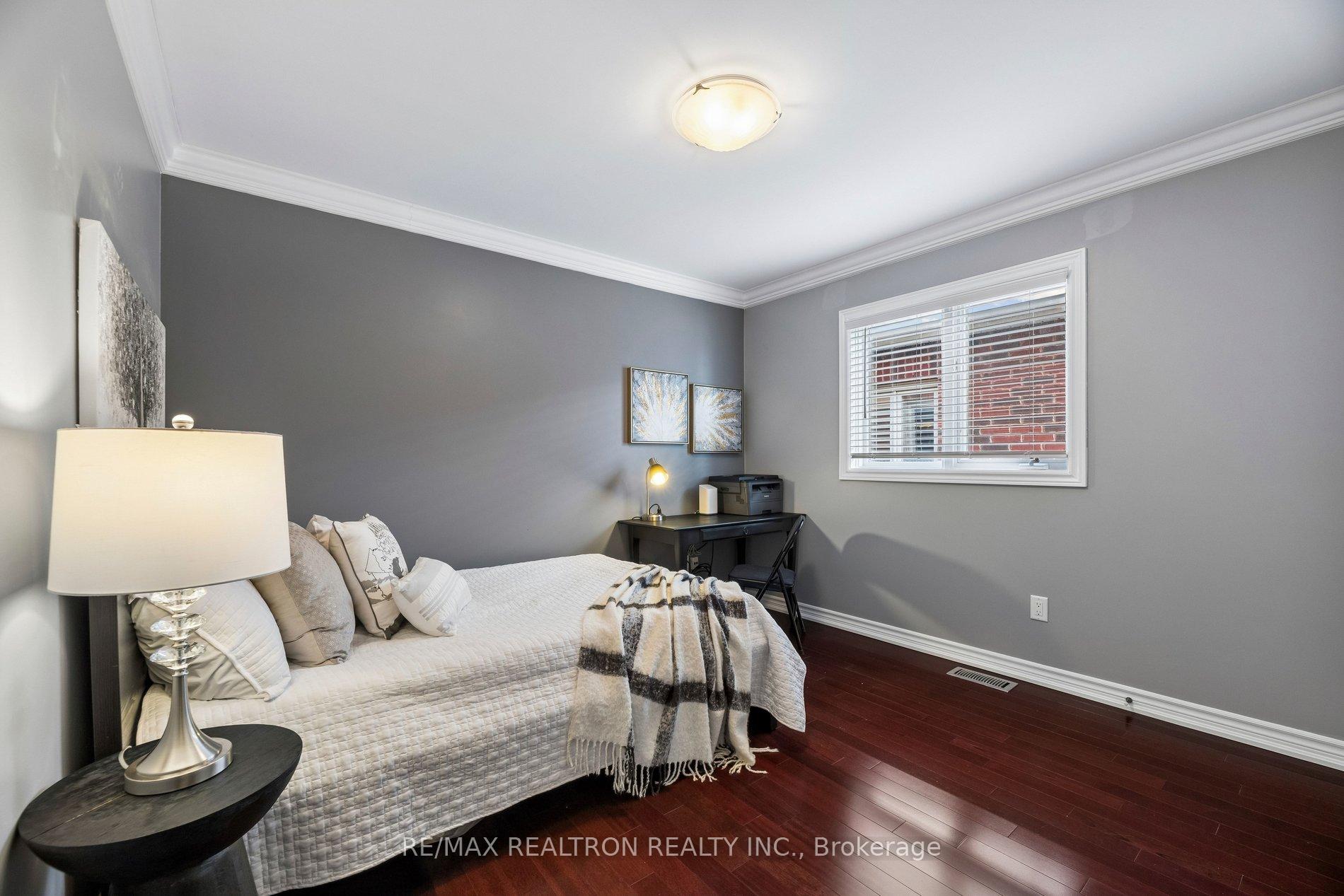 Photo 22 of 12 Promenade Drive, Whitby, Taunton North — HOMEH