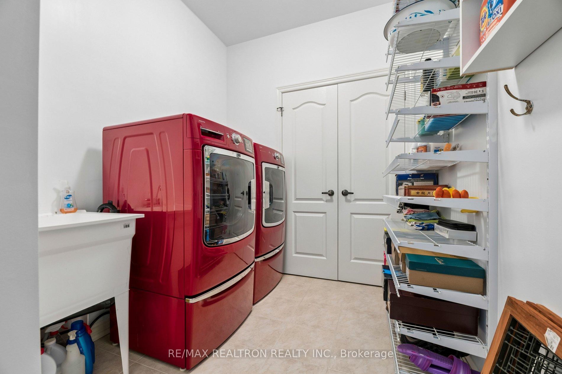 Photo 33 of 12 Promenade Drive, Whitby, Taunton North — HOMEH