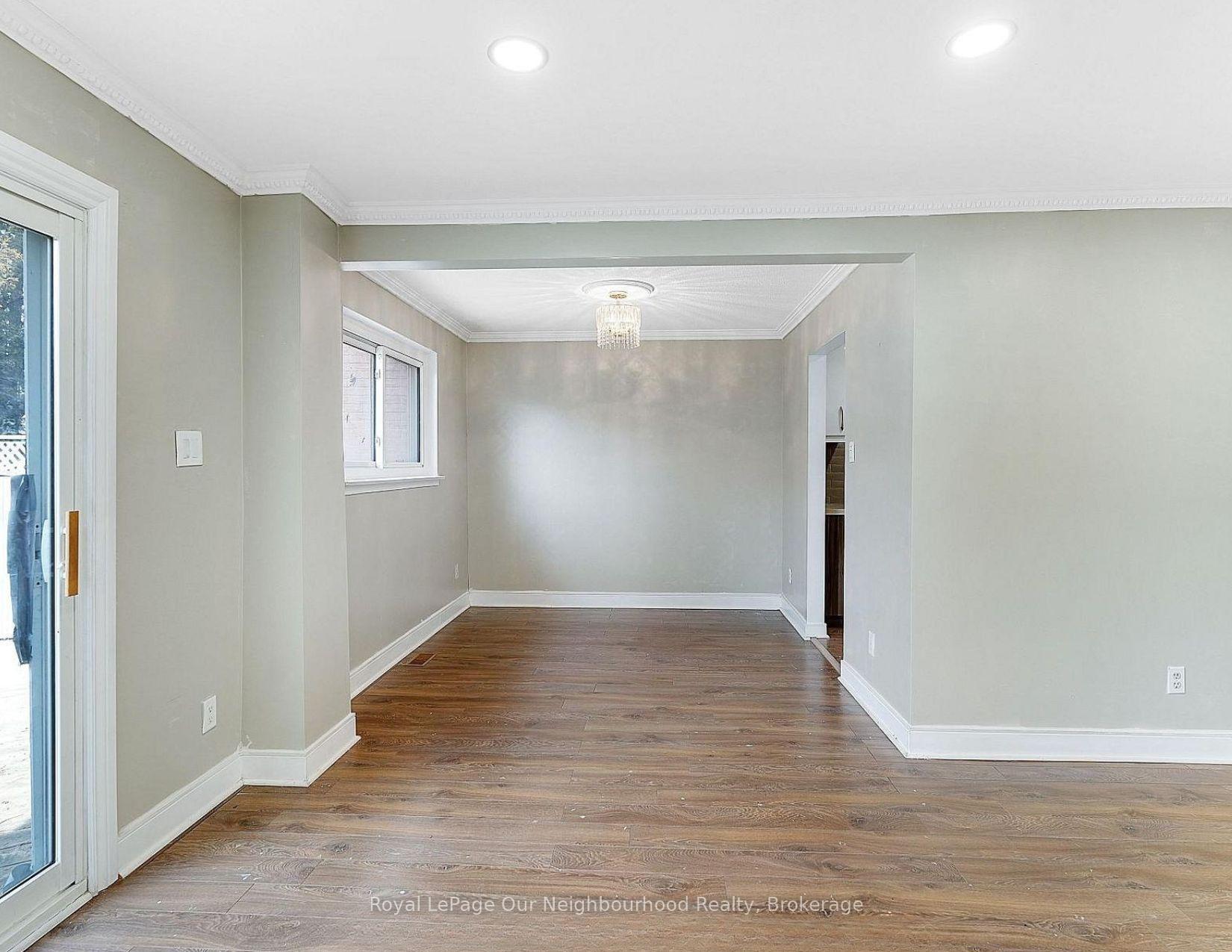 Photo 7 of 1669 Alwin Circle, Pickering, Village East — HOMEH